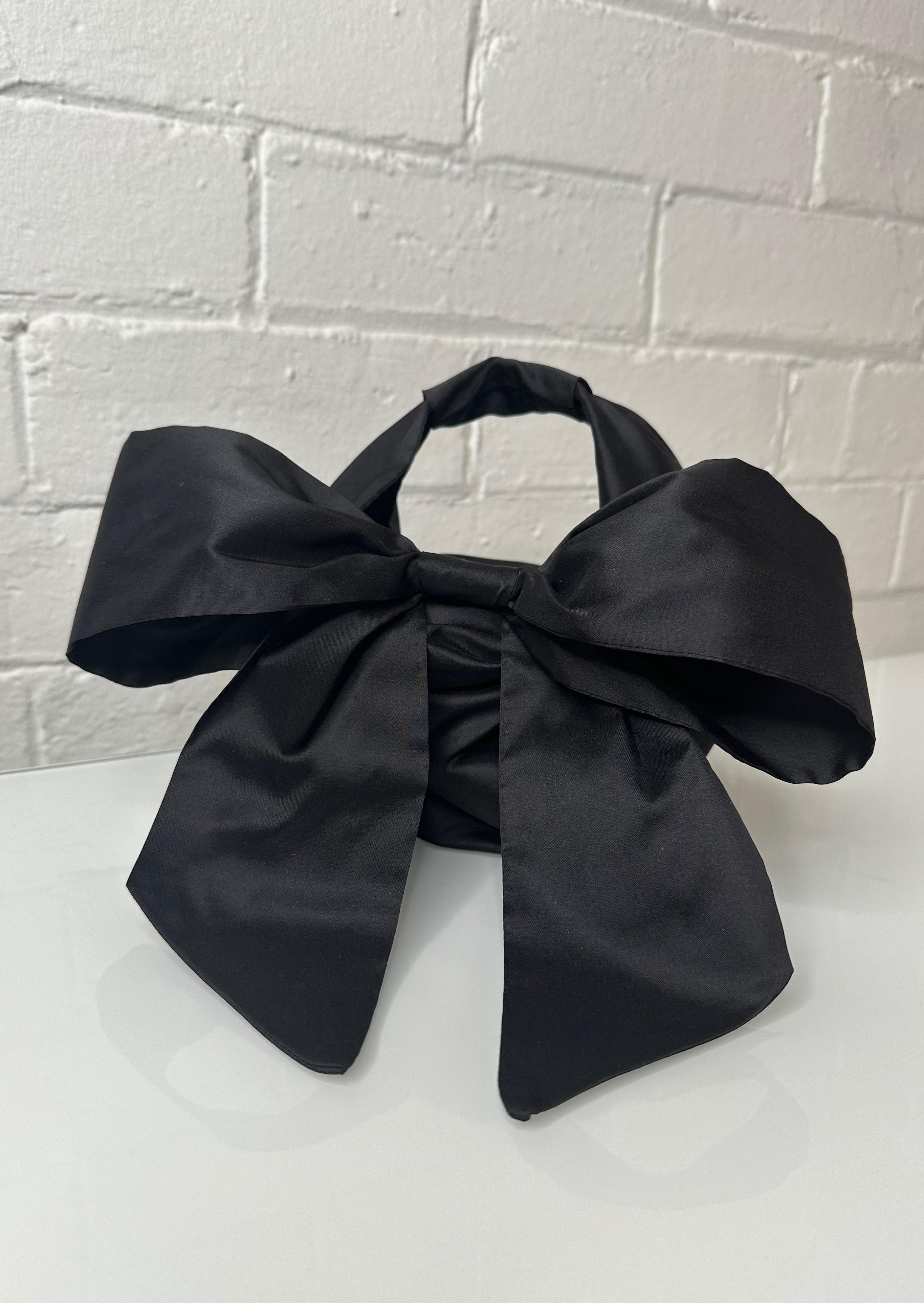 Brie Parachute Bow Bag - Black Raw Silk