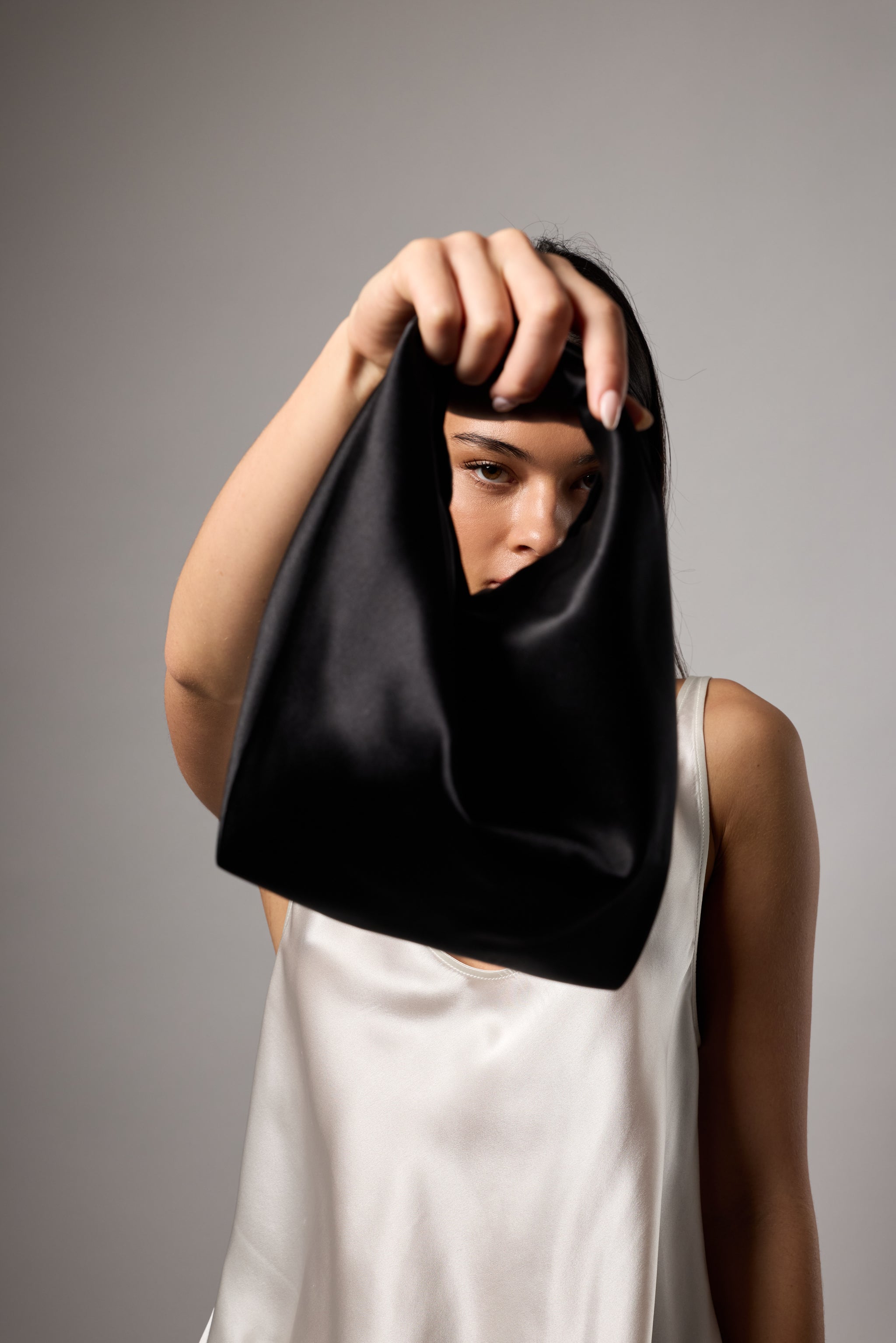 【TENDRESSE STUDIO】SILK KNOTT BAG ウィムガゼット Whim Gazette 【TENDRESSE STUDIO】SILK KNOTT
